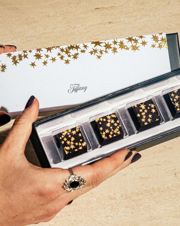 Custom chocolate truffles in designed luxury packaging — Compartés