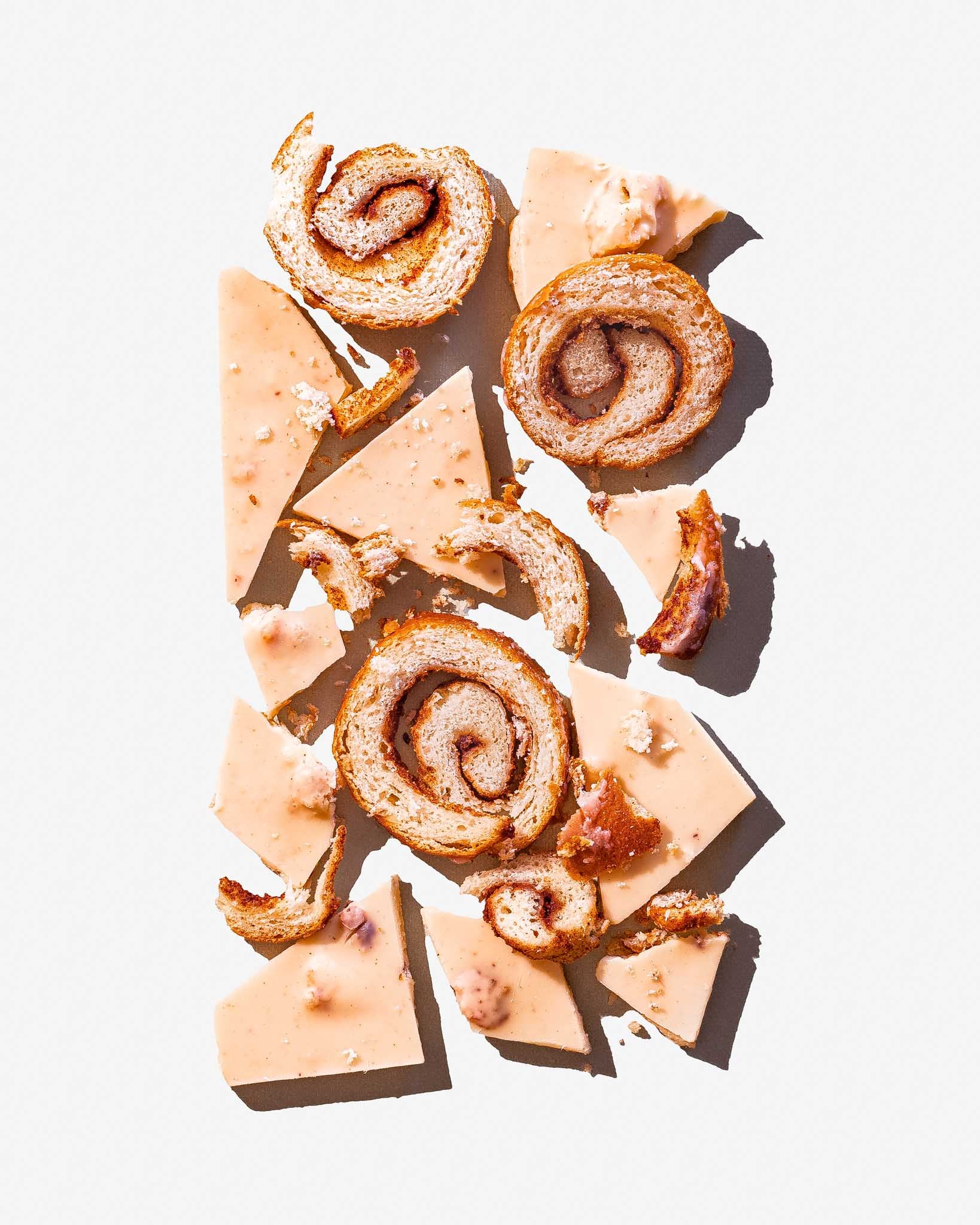 Cinnamon Roll Gourmet Chocolate Bar