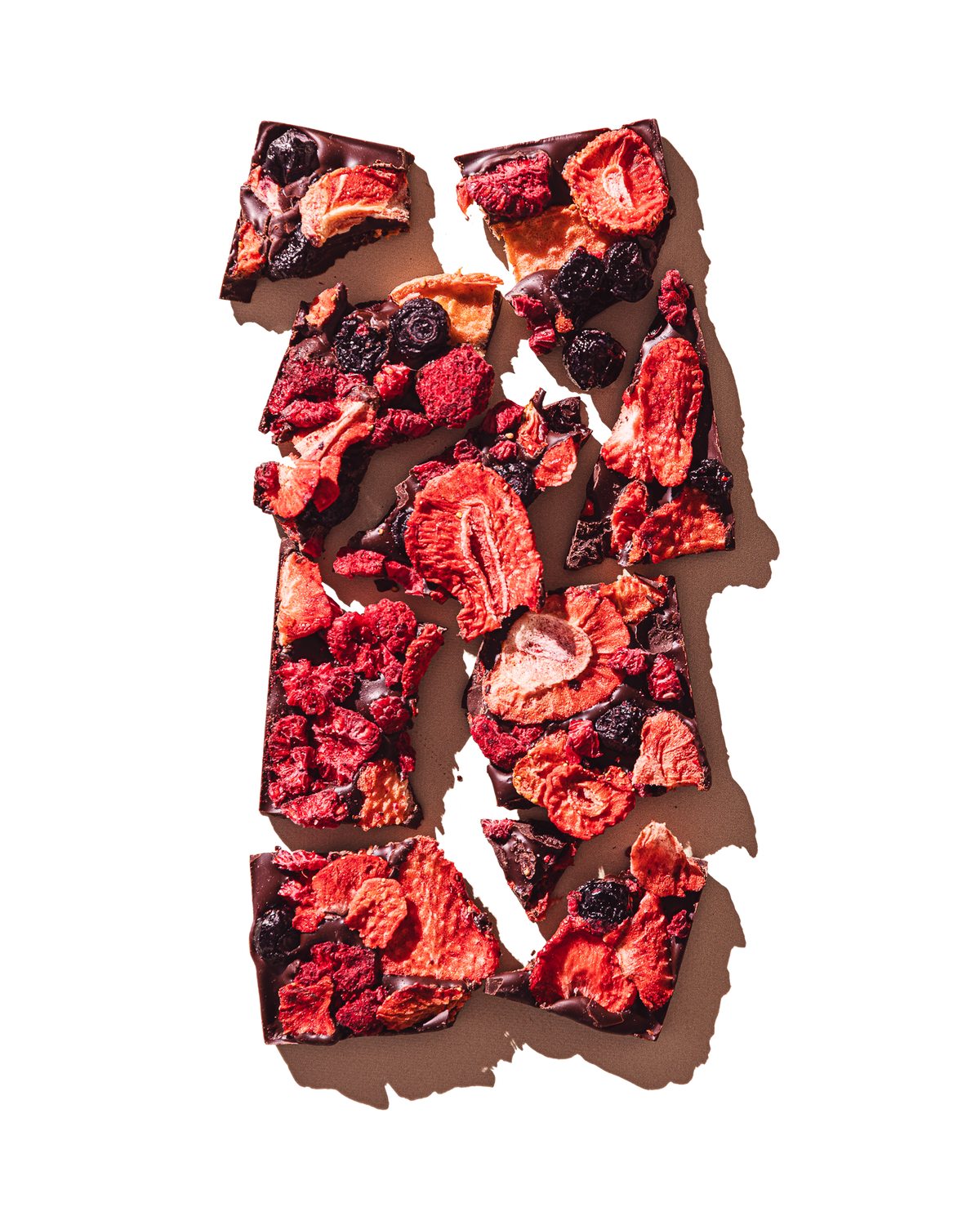 Compartes best chocolate gift, dark chocolate bar with dried strawberries and raspberries