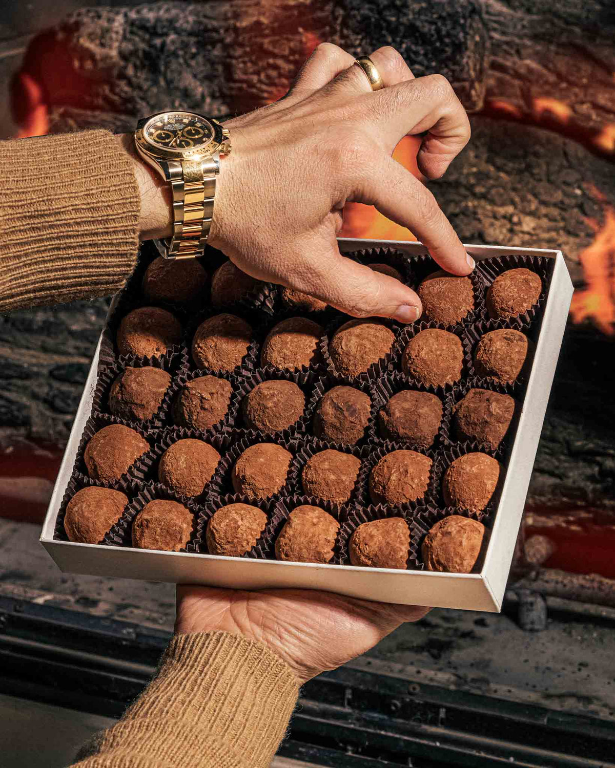 Traditional Chocolate Truffles Gift Box - White