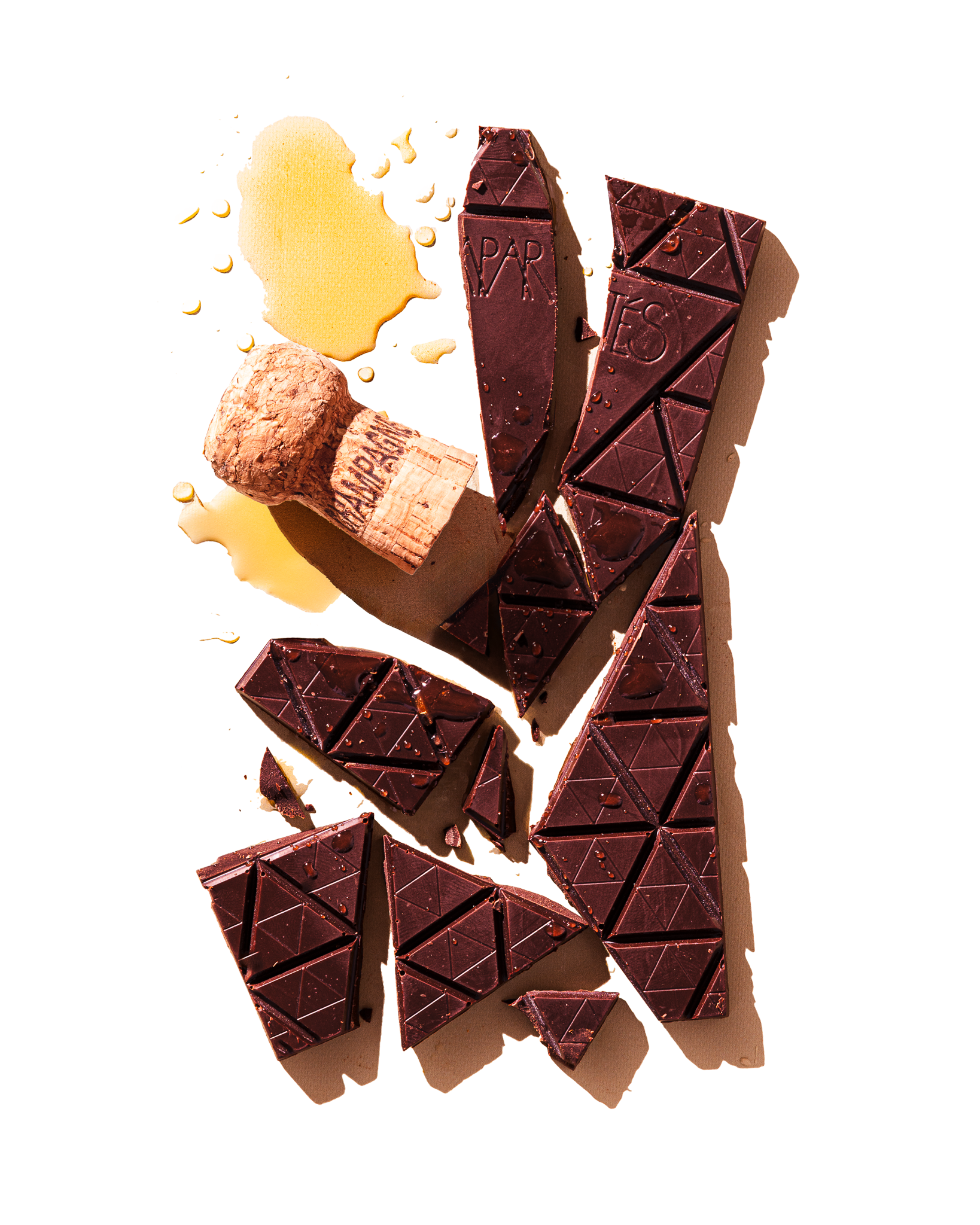 Compartes luxury champagne dark chocolate gift bar, with a cork and a pour of champagne