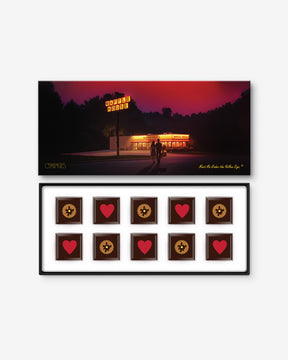 Waffle House Limited Edition Valentine's Gift Box