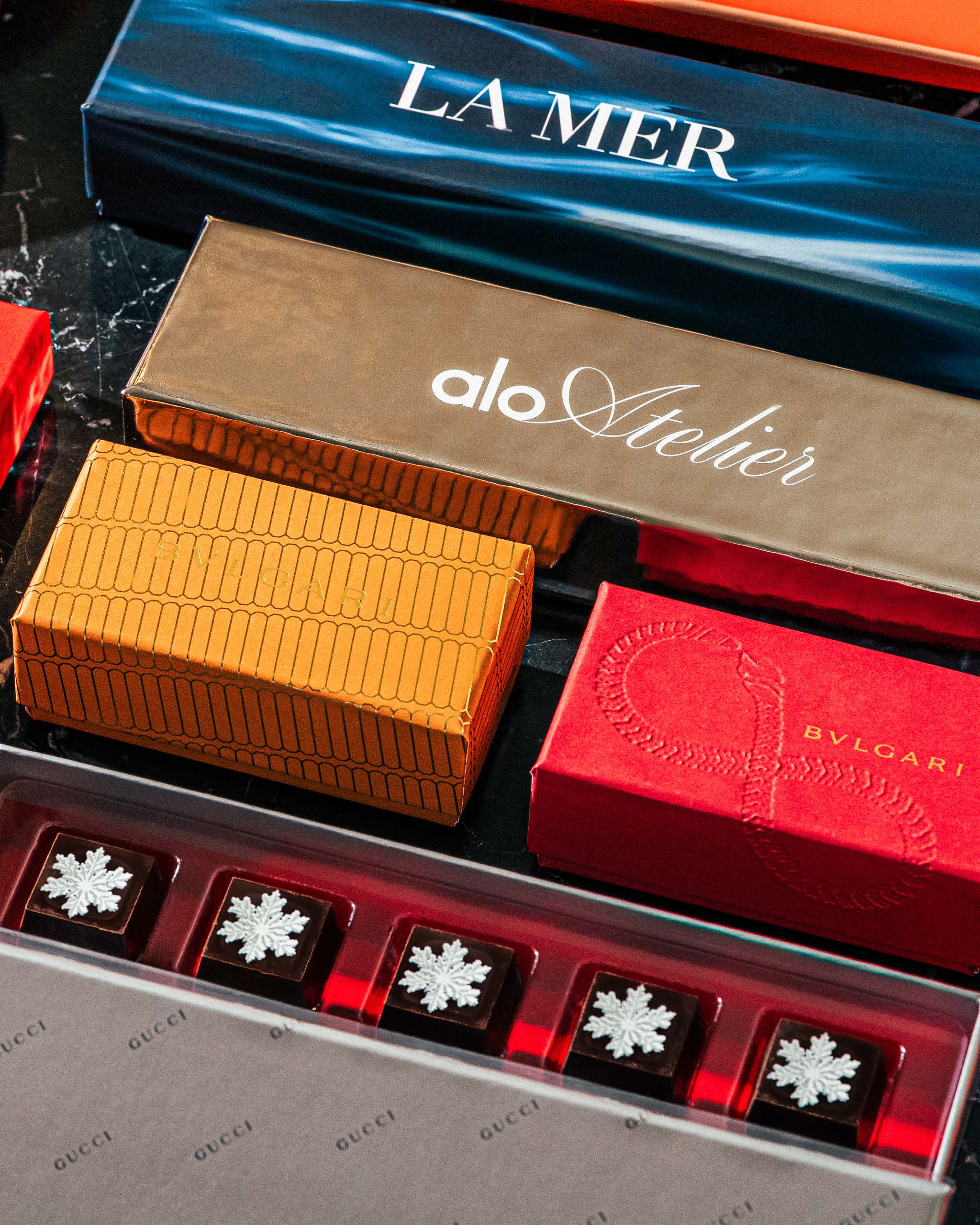 Custom Packaging for Chocolate Gifts and Custom Logo Chocolates