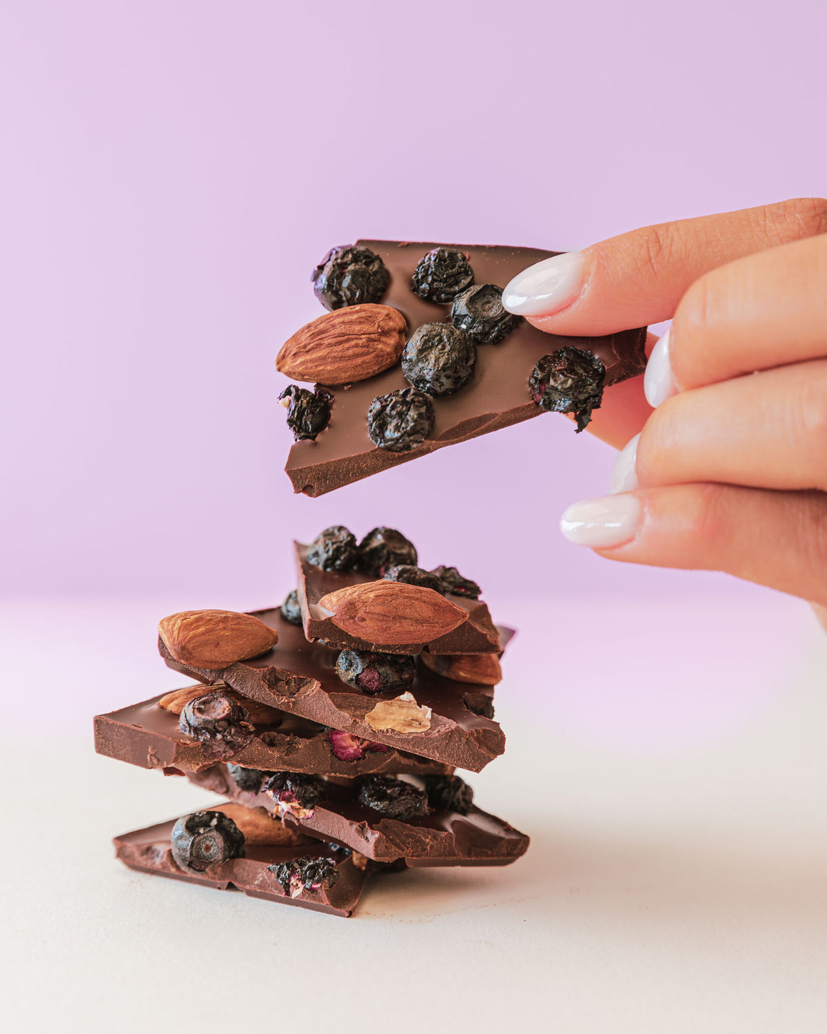 Vegan Dark Chocolate Gift - Luxury Vegan Chocolates and Chocolate Bars - Beauty Organic Chocolate Bar